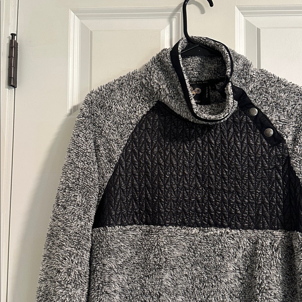 NWOT Wooly Bully Wear Grey Sherpa Turtleneck Jacket size M - Picture 4 of 12